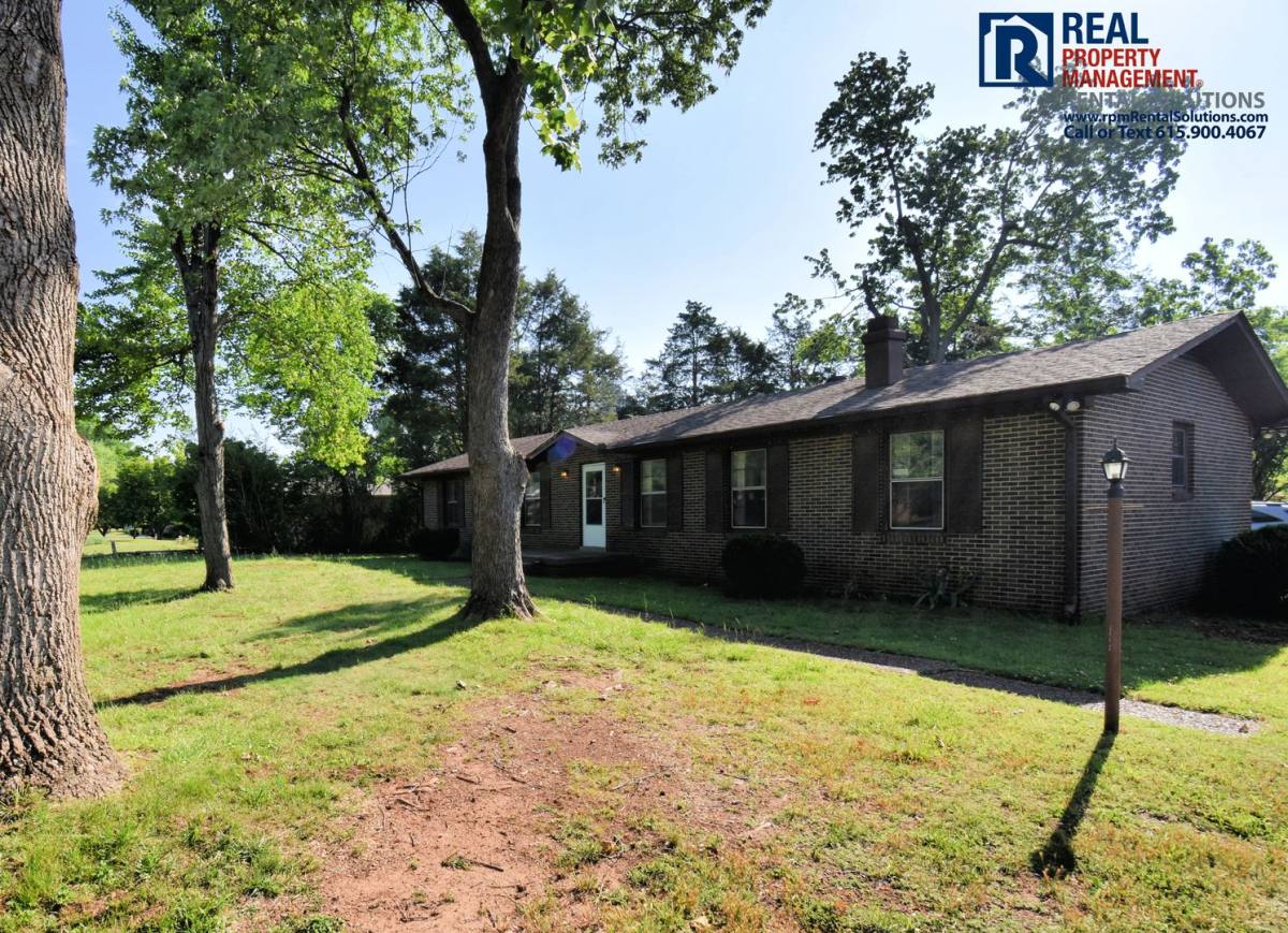 House for rent at 114 McFarlin Rd, Murfreesboro, TN 37130
