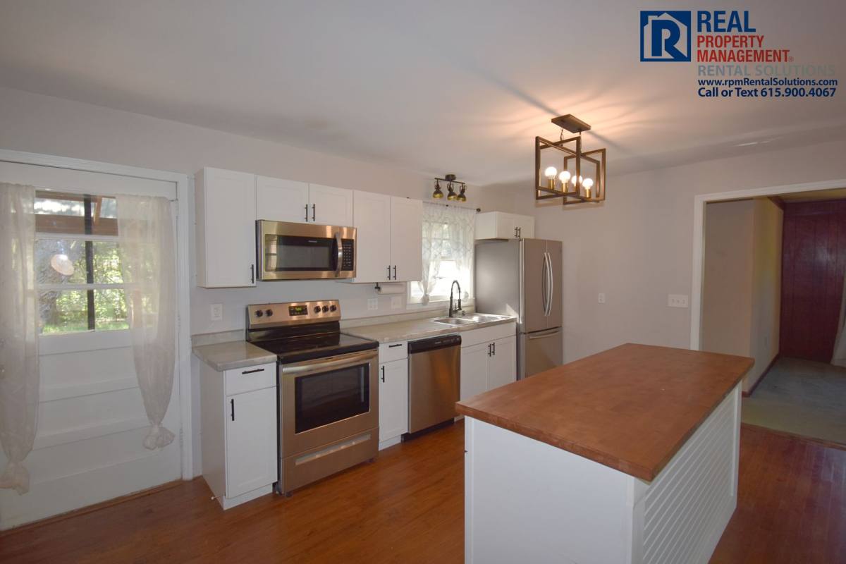 House for rent at 114 McFarlin Rd, Murfreesboro, TN 37130