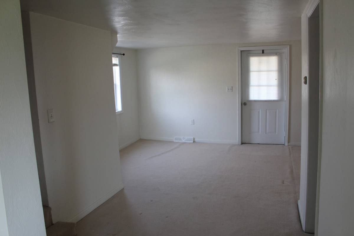 House for rent at 472 Kralltown Rd, Wellsville, PA 17365