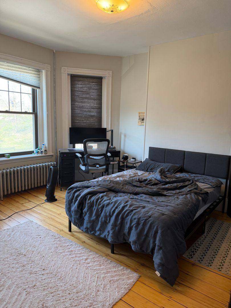 Townhouse for rent at 172 Saint Alphonsus #2, Roxbury Crossing, MA 02120