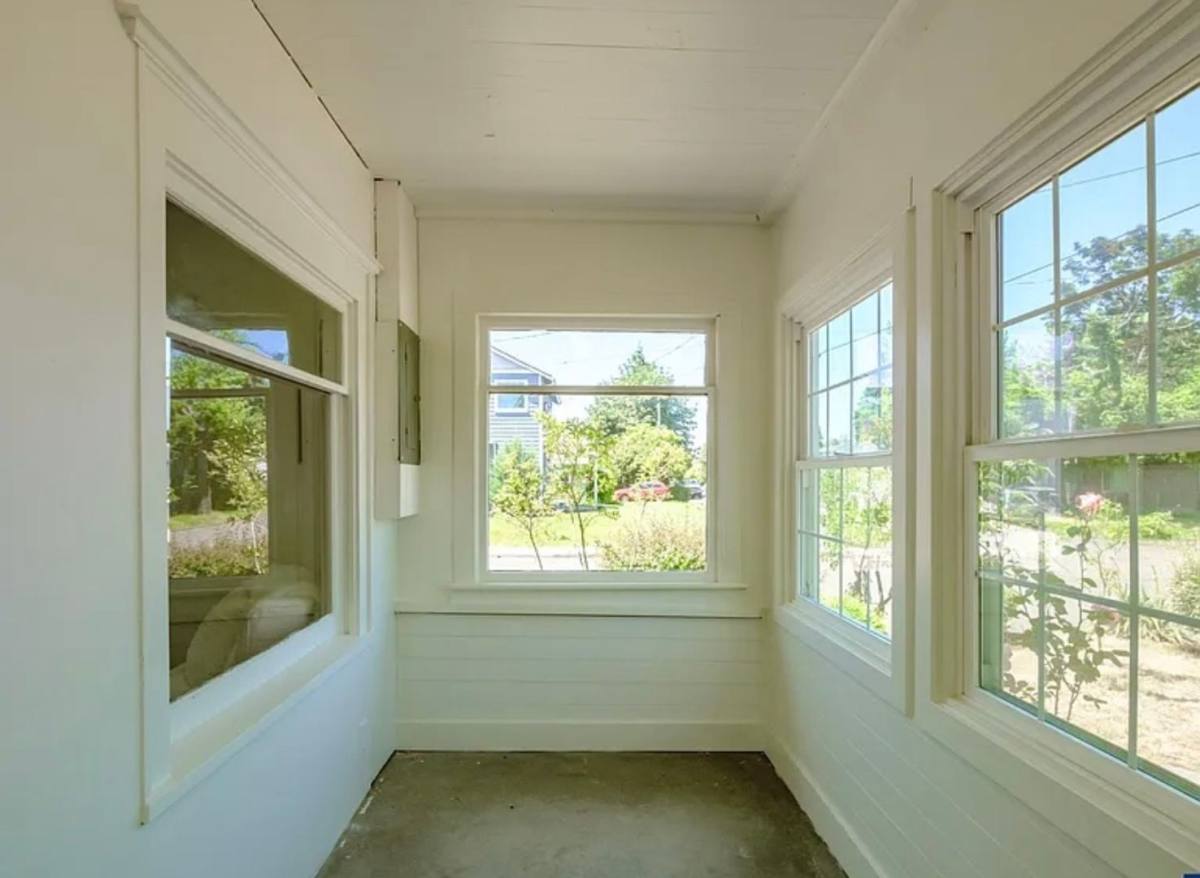 House for rent at 690 W Morton St, Lebanon, OR 97355