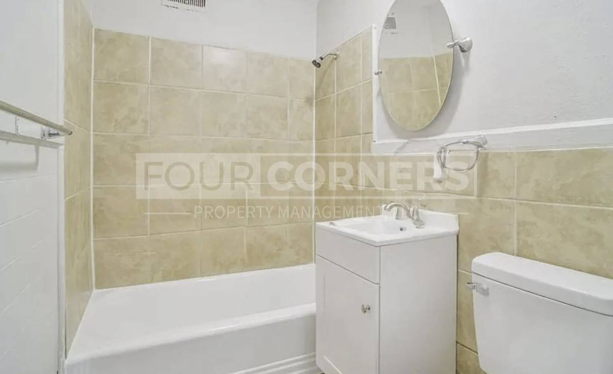 Apartment for rent at 1007 S Main St, Mount Airy, NC 27030