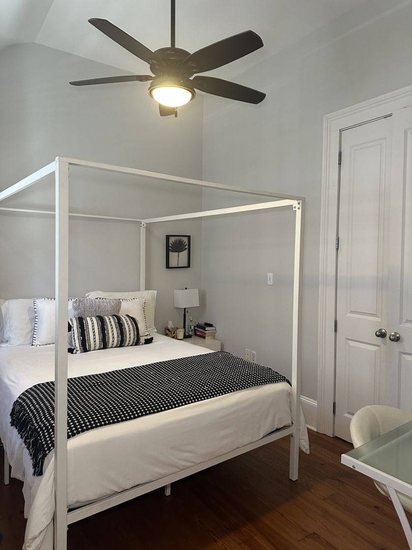Apartment for rent at 4625-4627 Tchoupitoulas St, New Orleans, LA 70115