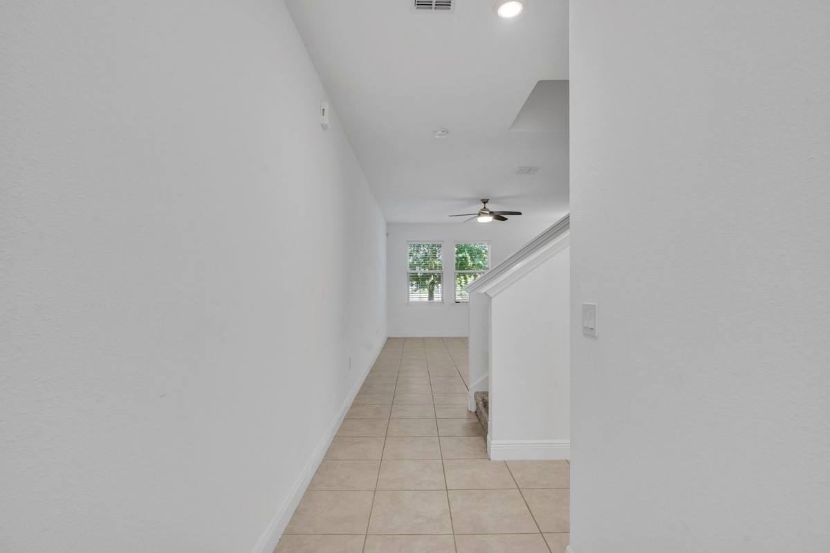 Townhouse for rent at 1351 Merrydale Way, Winter Park, FL 32792