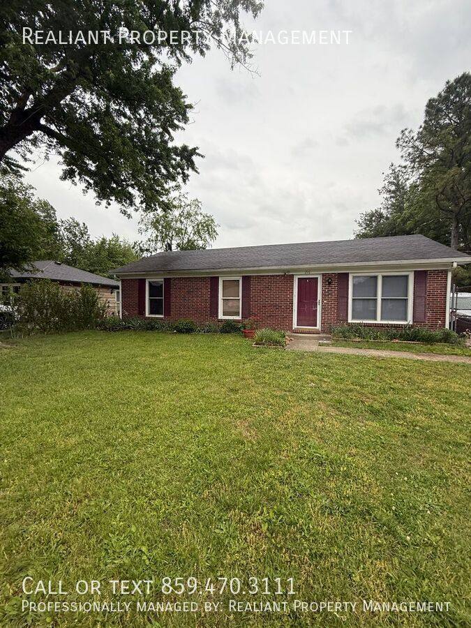 House for rent at 216 Shreveport Dr, Nicholasville, KY 40356