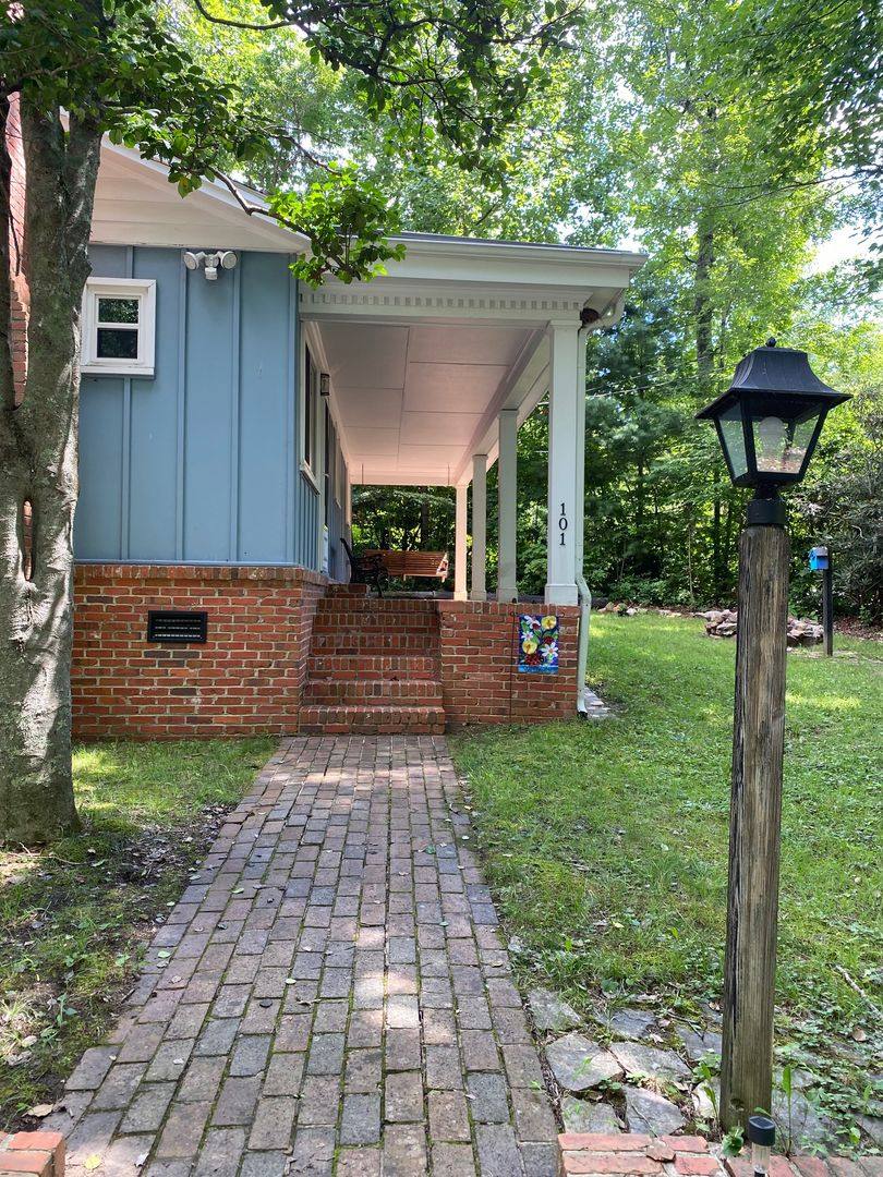 House for rent at 101 Memorial Park Dr, Black Mountain, NC 28711