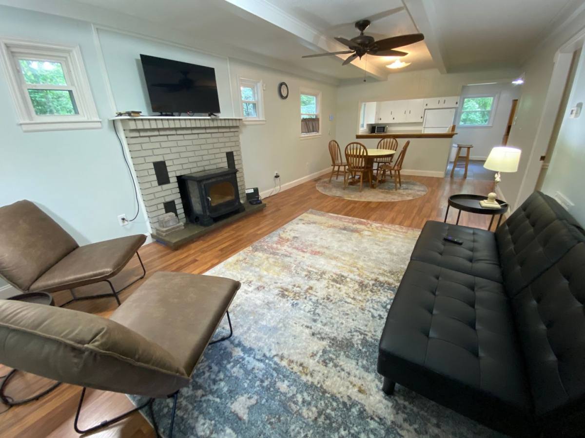 House for rent at 101 Memorial Park Dr, Black Mountain, NC 28711