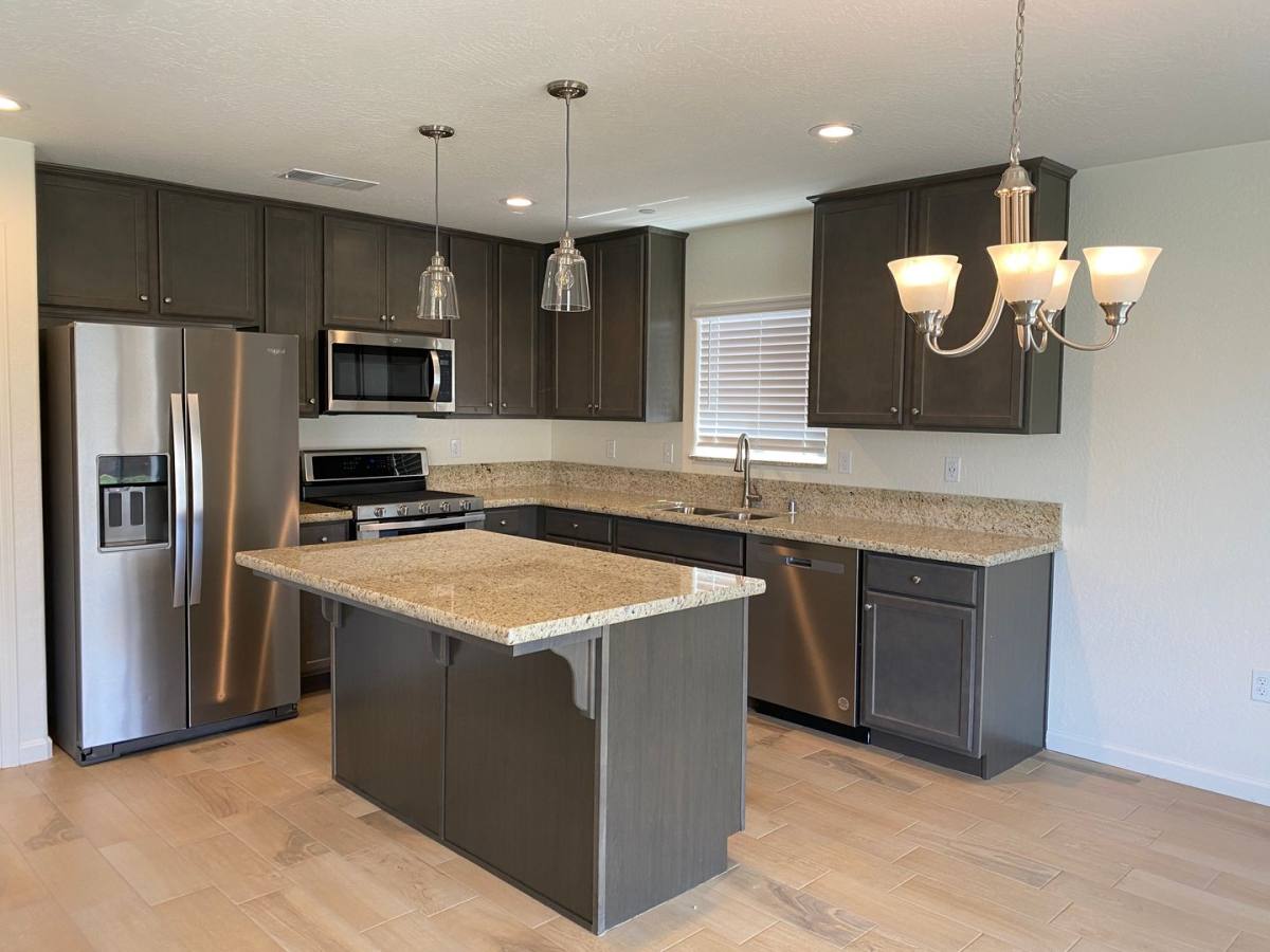 House for rent at 1975 W Escher Dr, Hanford, CA 93230