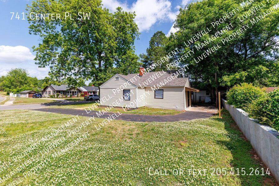 House for rent at 741 Center Place SW, Birmingham, AL 35211