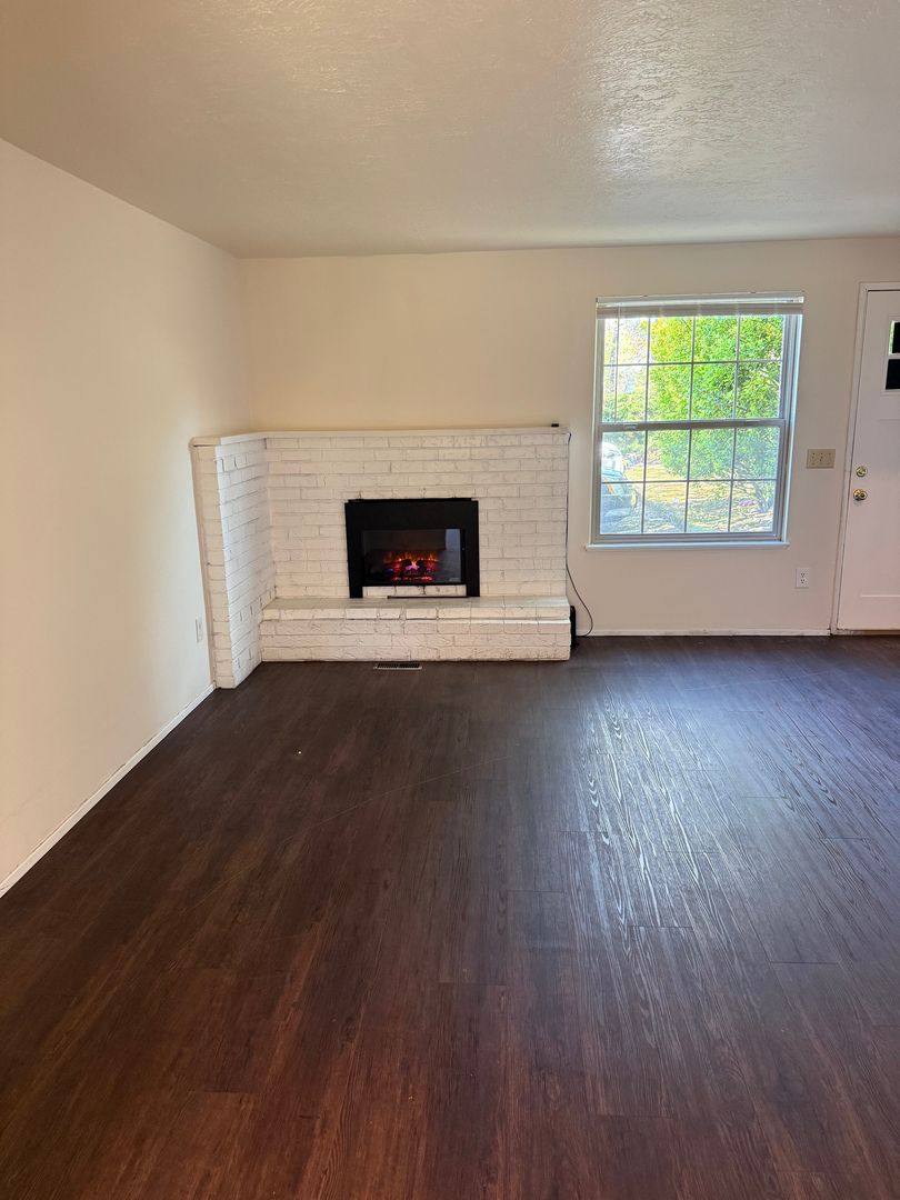 Apartment for rent at 2541-2545 SE 170th Ave, Portland, OR 97236