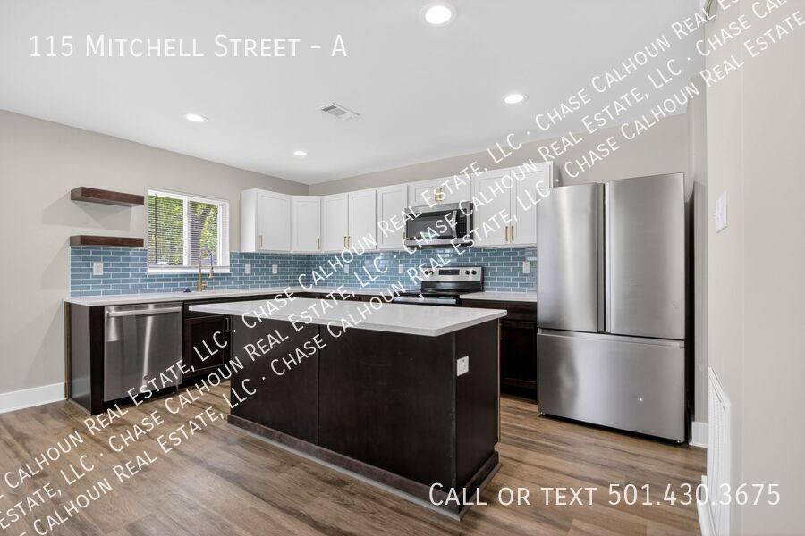 Apartment for rent at 115 Mitchell St #A, Conway, AR 72034