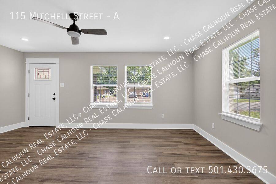 Apartment for rent at 115 Mitchell St #A, Conway, AR 72034