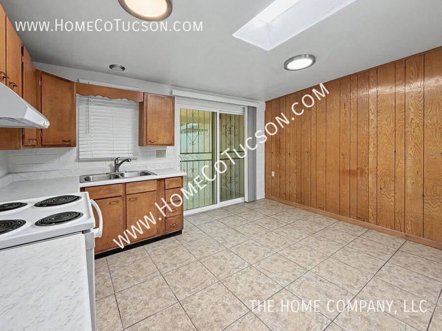 House for rent at 1430 E Iowa Dr, Tucson, AZ 85706