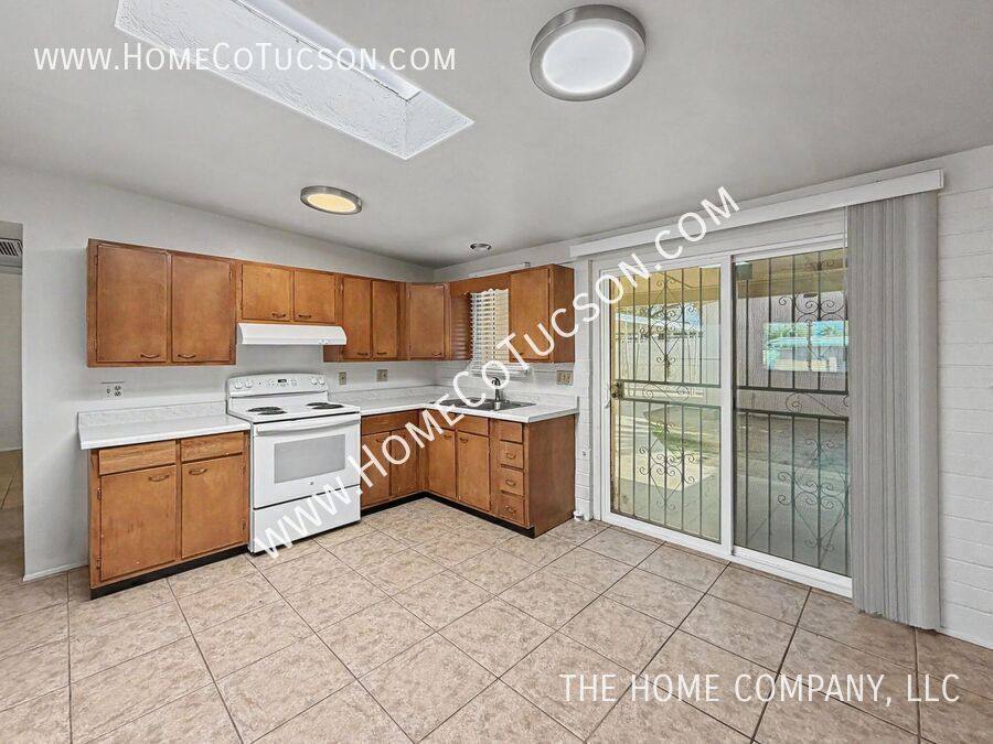 House for rent at 1430 E Iowa Dr, Tucson, AZ 85706
