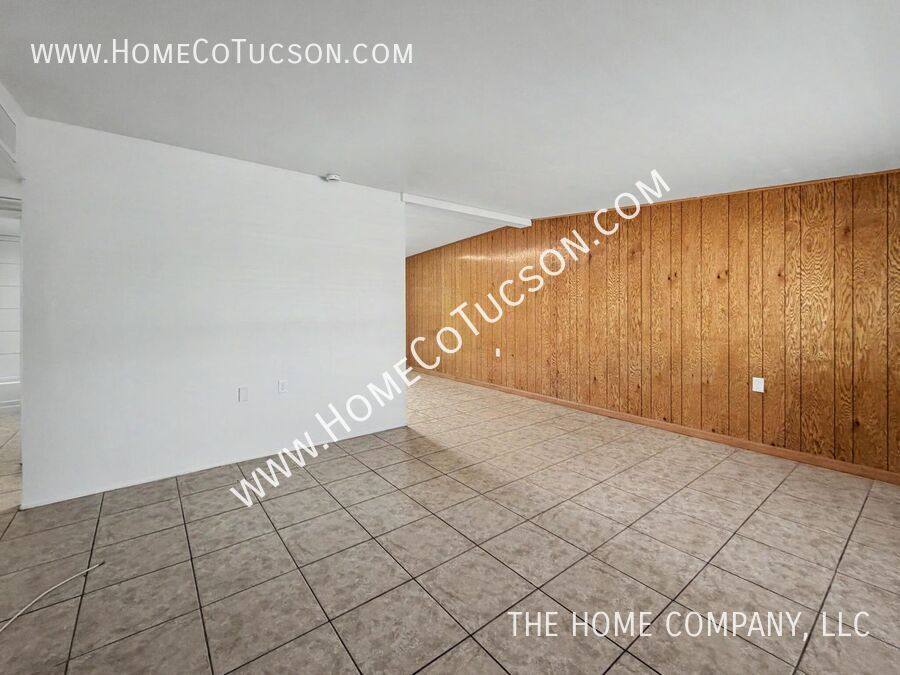 House for rent at 1430 E Iowa Dr, Tucson, AZ 85706