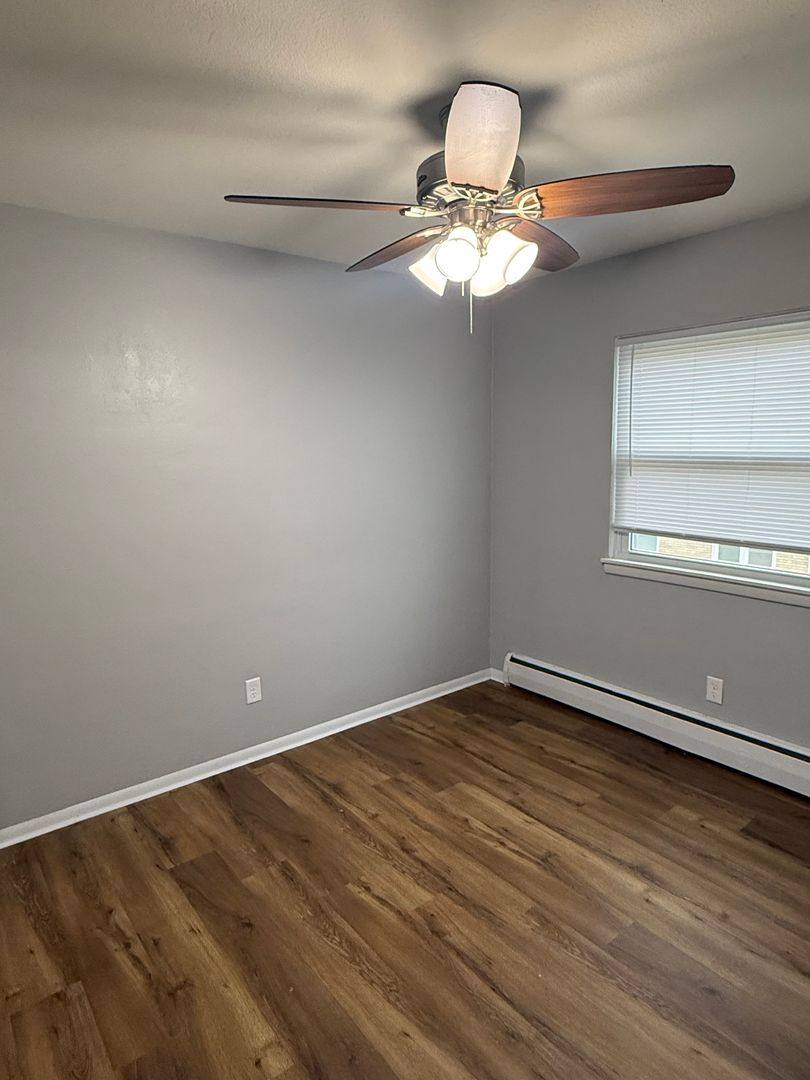 Apartment for rent at 458 English St, Saint Paul, MN 55106