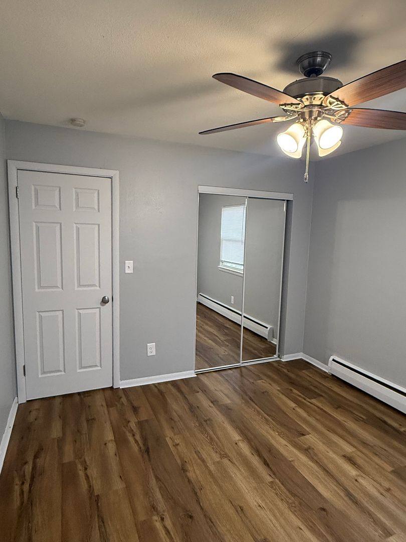 Apartment for rent at 458 English St, Saint Paul, MN 55106