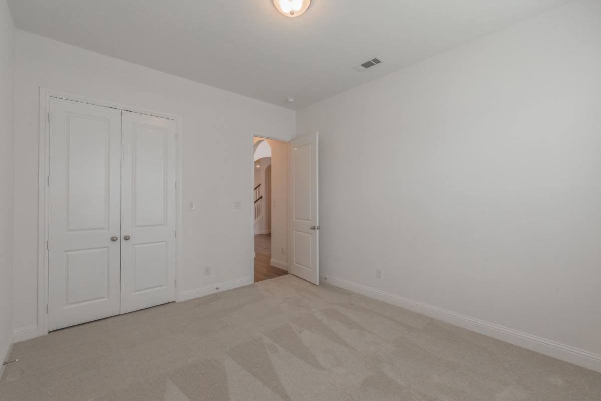 House for rent at 105 Observation Dr W, Aledo, TX 76008
