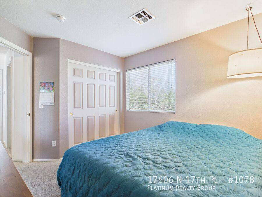 Apartment for rent at 17606 N 17th Place #1078, Phoenix, AZ 85022