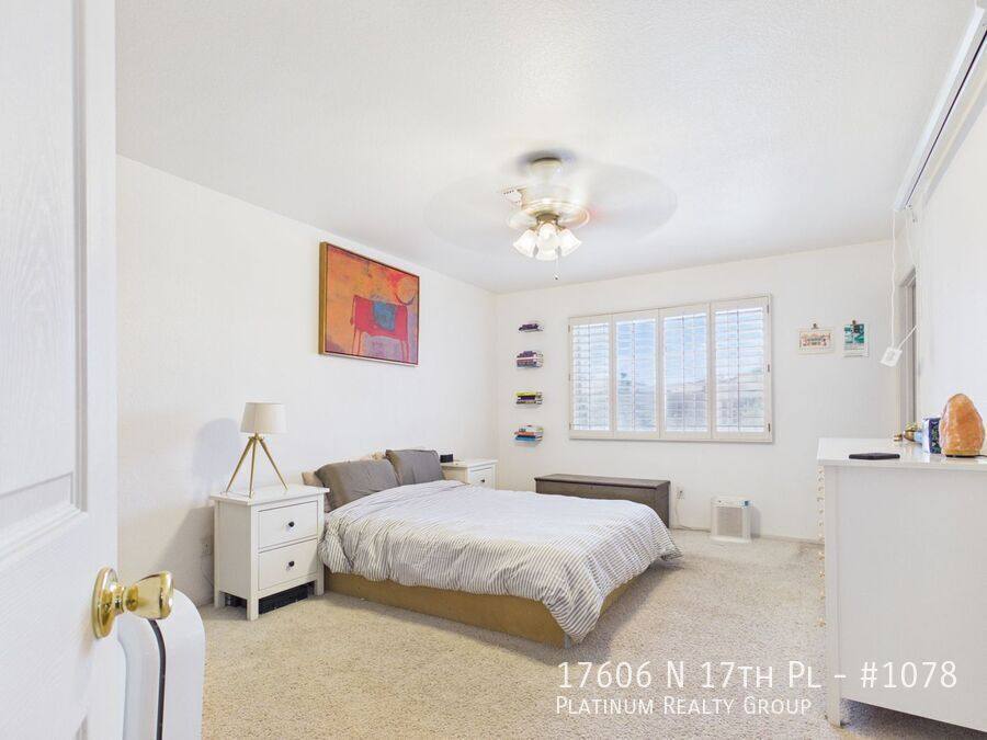 Apartment for rent at 17606 N 17th Place #1078, Phoenix, AZ 85022