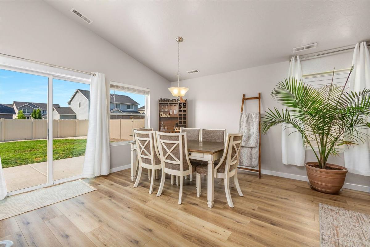 House for rent at 11269 W Quartet St, Donnelly, ID 83615