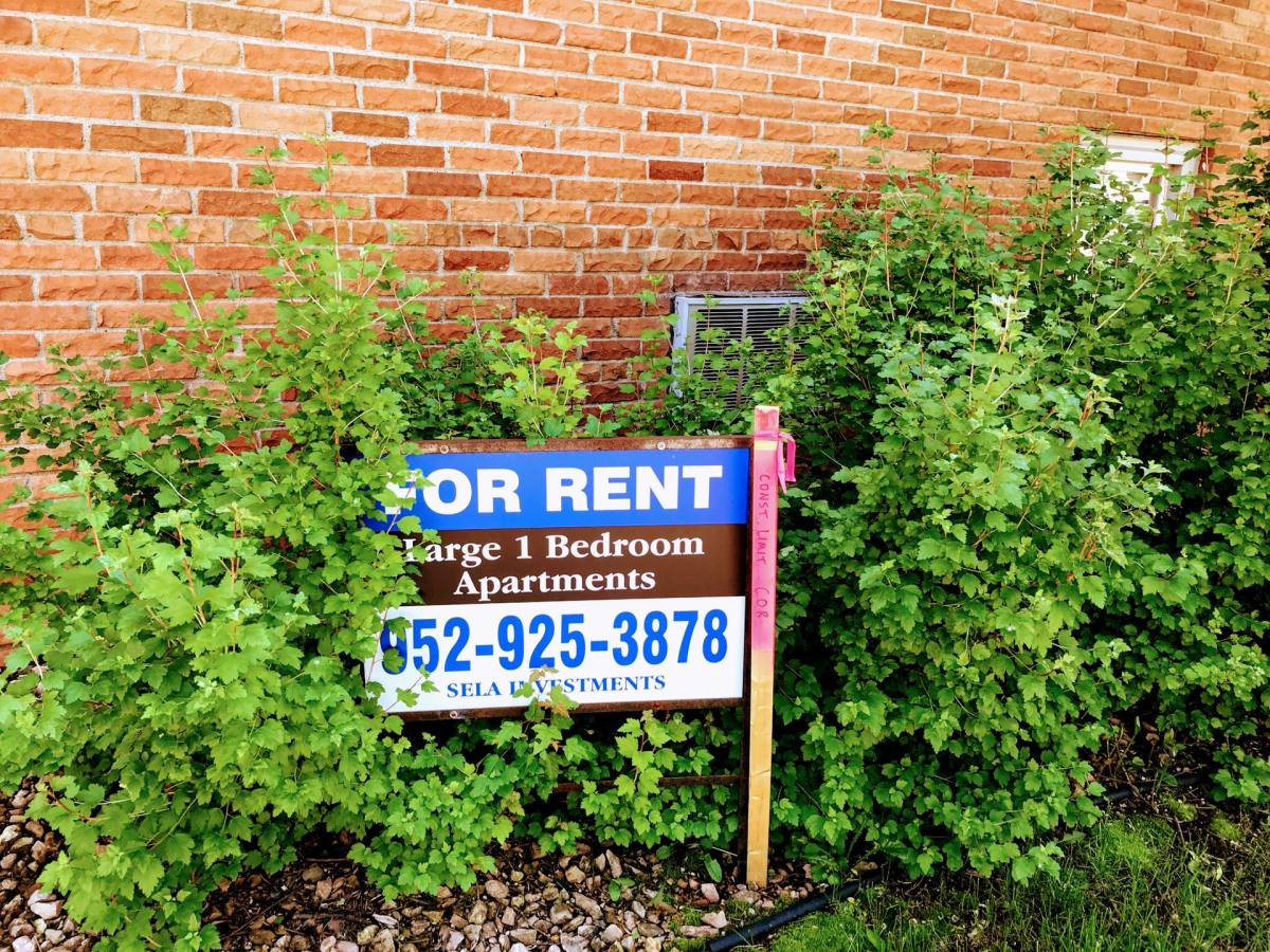 Apartment for rent at 3701 W Lake St, Minneapolis, MN 55416