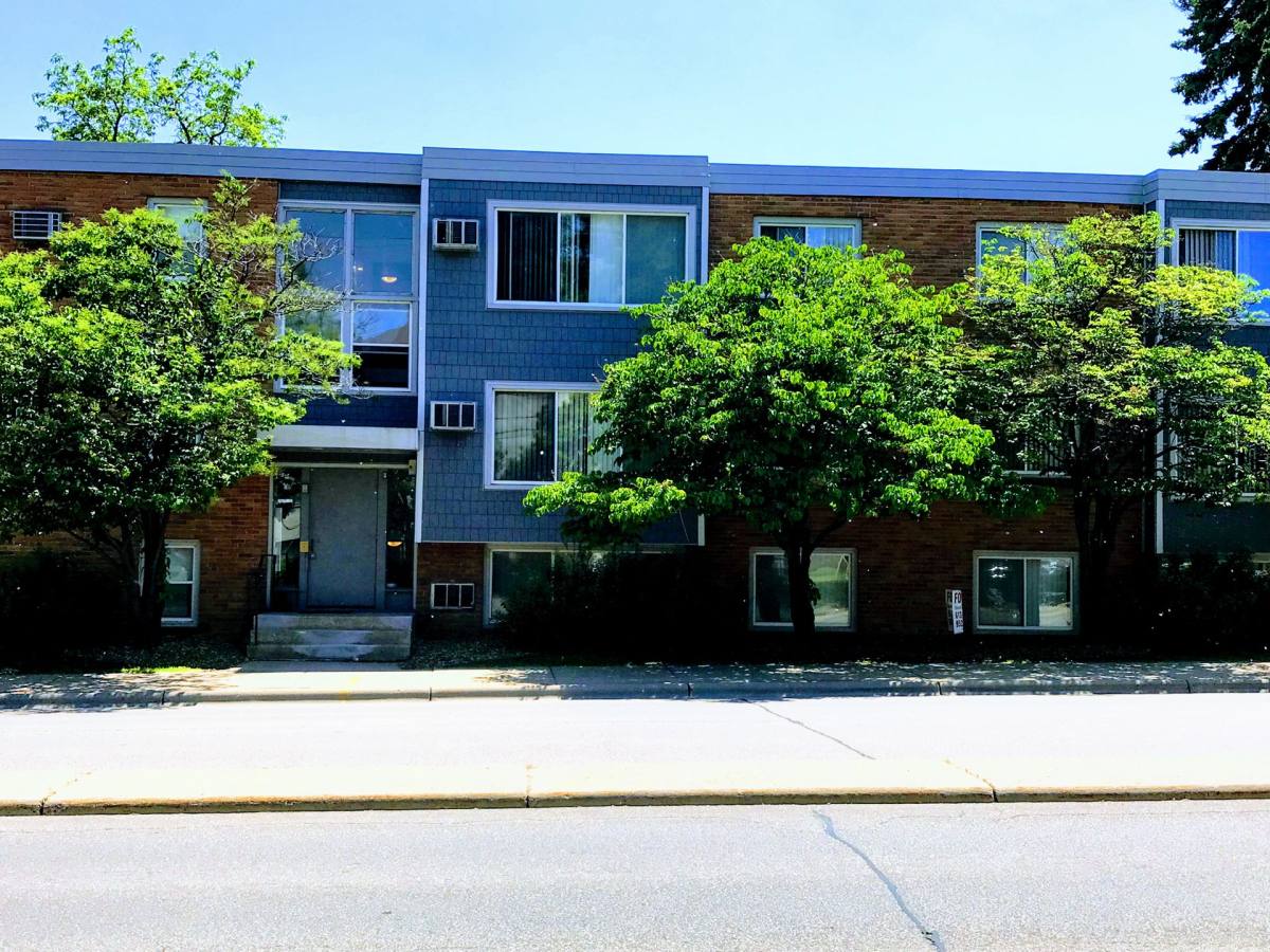 Apartment for rent at 3701 W Lake St, Minneapolis, MN 55416