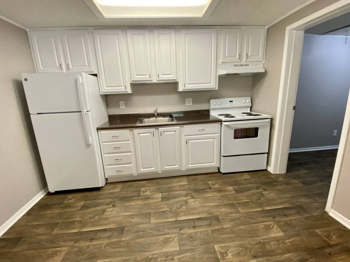 Apartment for rent at 2100 Apalachee Parkway, Tallahassee, FL 32301