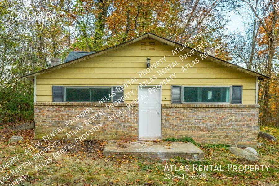 House for rent at 4204 W Rd, Signal Mountain, TN 37377