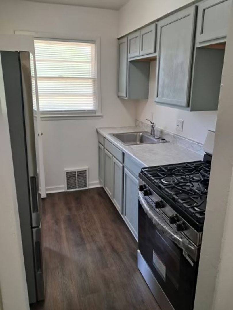 House for rent at 4417 E Linwood Blvd, Kansas City, MO 64128