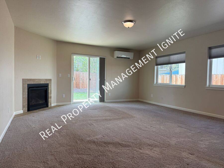 House for rent at 64625 Wood Ave, Bend, OR 97703