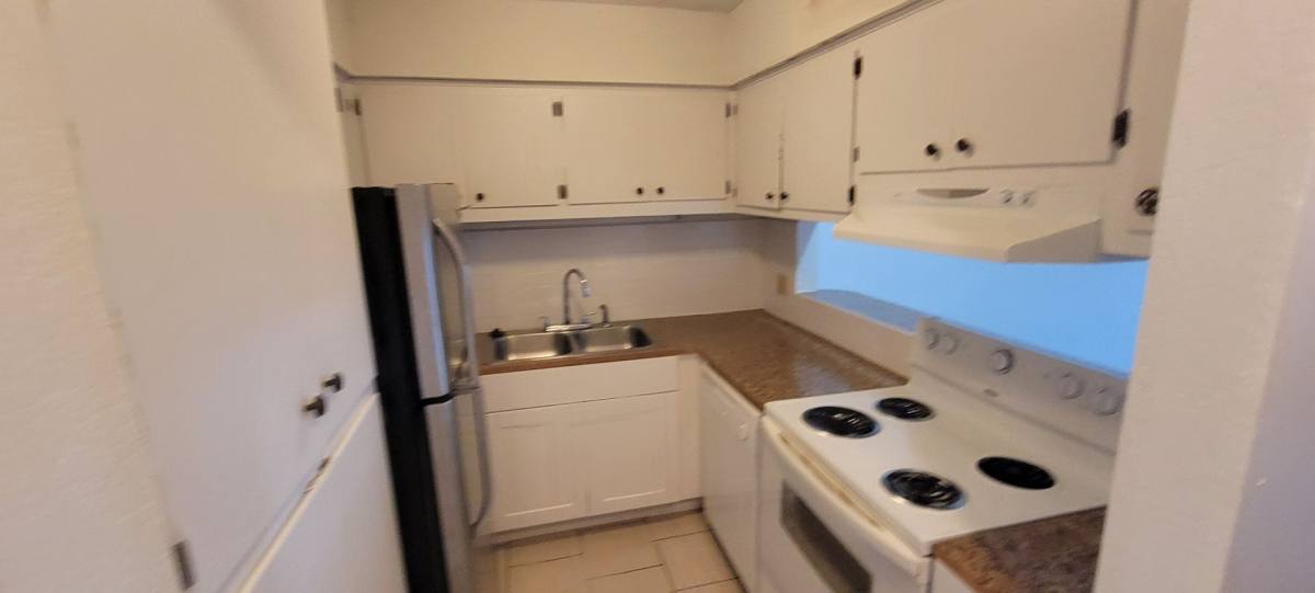 Apartment for rent at 1221 Hopkins St, San Marcos, TX 78666