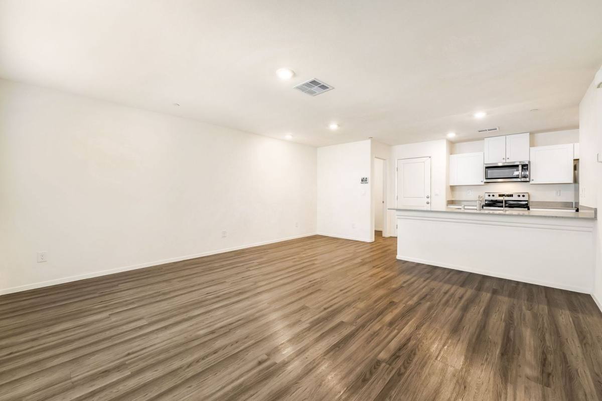 Townhouse for rent at 1903 Omaggio Vista St, Henderson, NV 89044