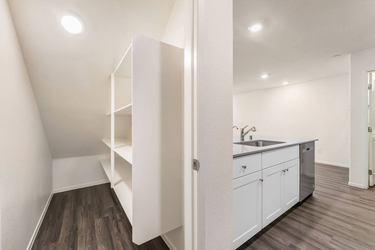 Townhouse for rent at 1903 Omaggio Vista St, Henderson, NV 89044
