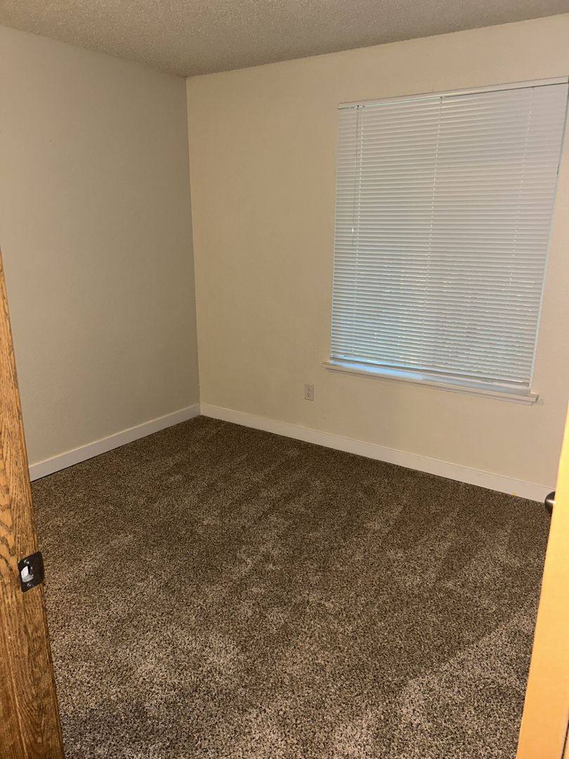 Apartment for rent at 34011 First Circle S, Federal Way, WA 98003