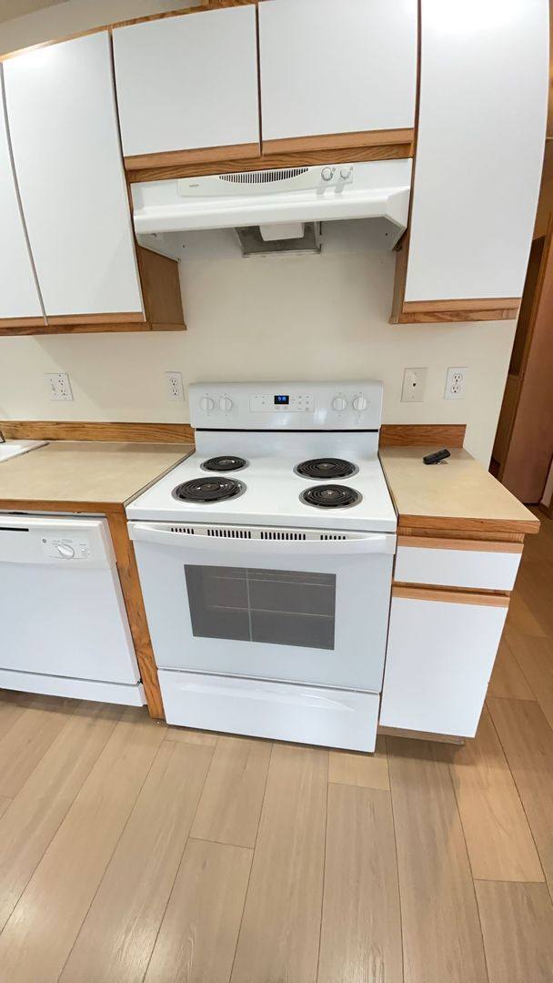 Apartment for rent at 777 779 Peterson Rd, Burlington, WA 98233