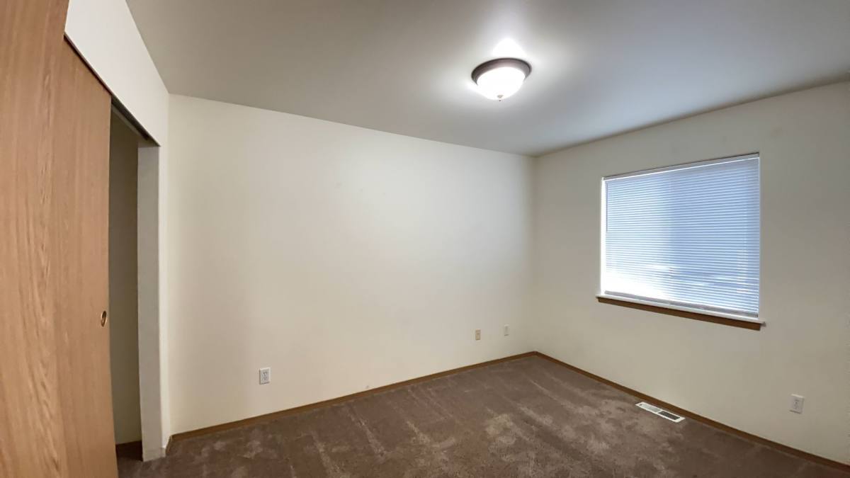 Apartment for rent at 777 779 Peterson Rd, Burlington, WA 98233