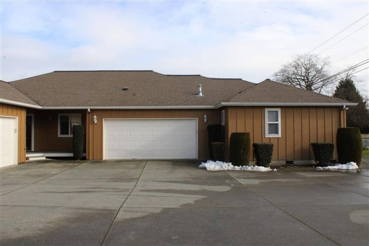 Apartment for rent at 777 779 Peterson Rd, Burlington, WA 98233