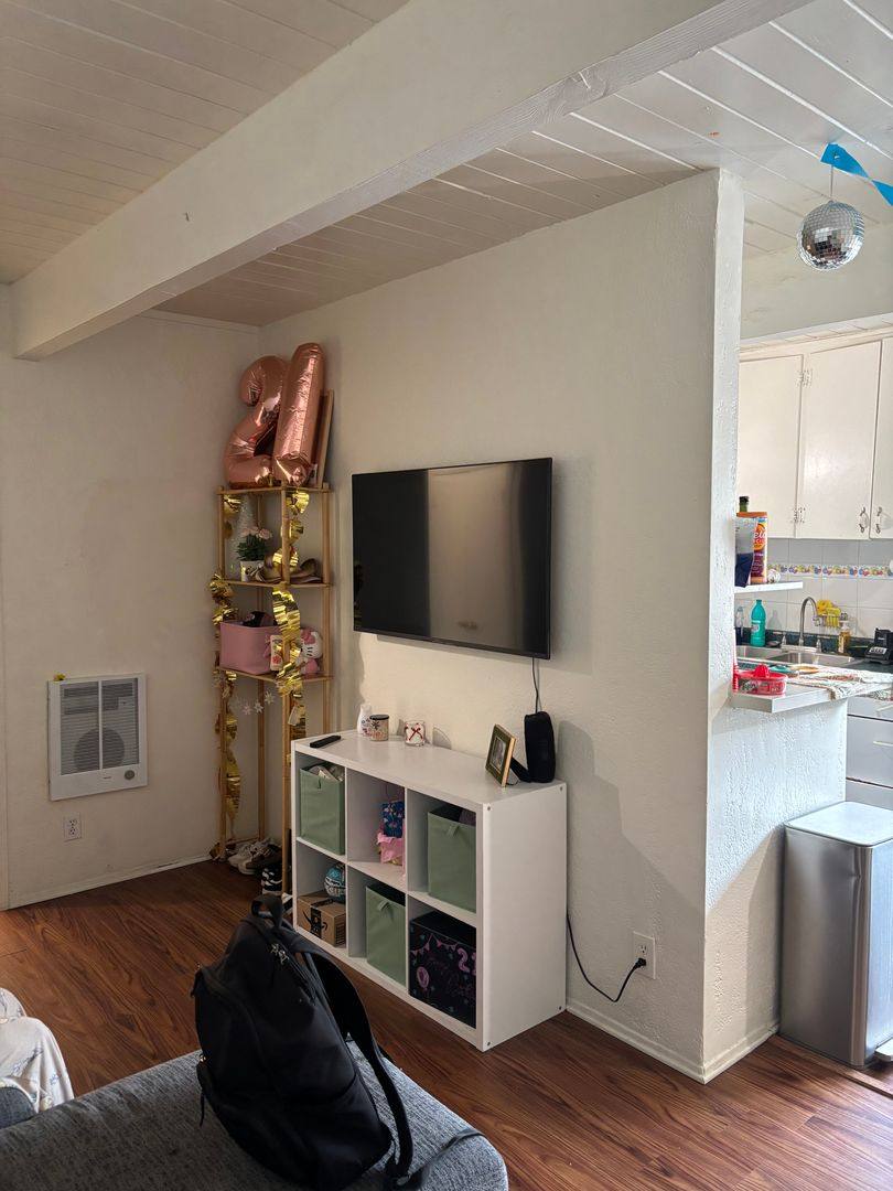 Apartment for rent at 6597 Trigo Rd, Goleta, CA 93117