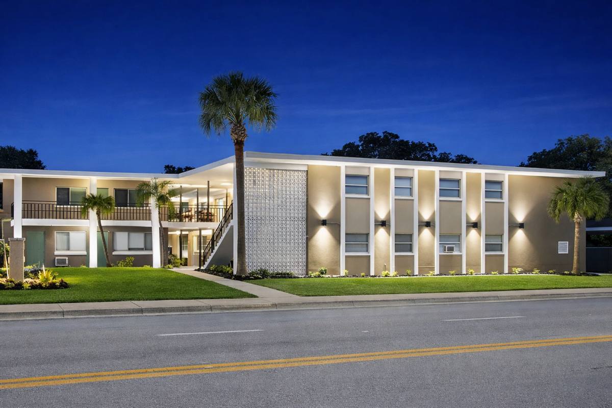 Apartment for rent at 2729 4th St S, Saint Petersburg, FL 33705