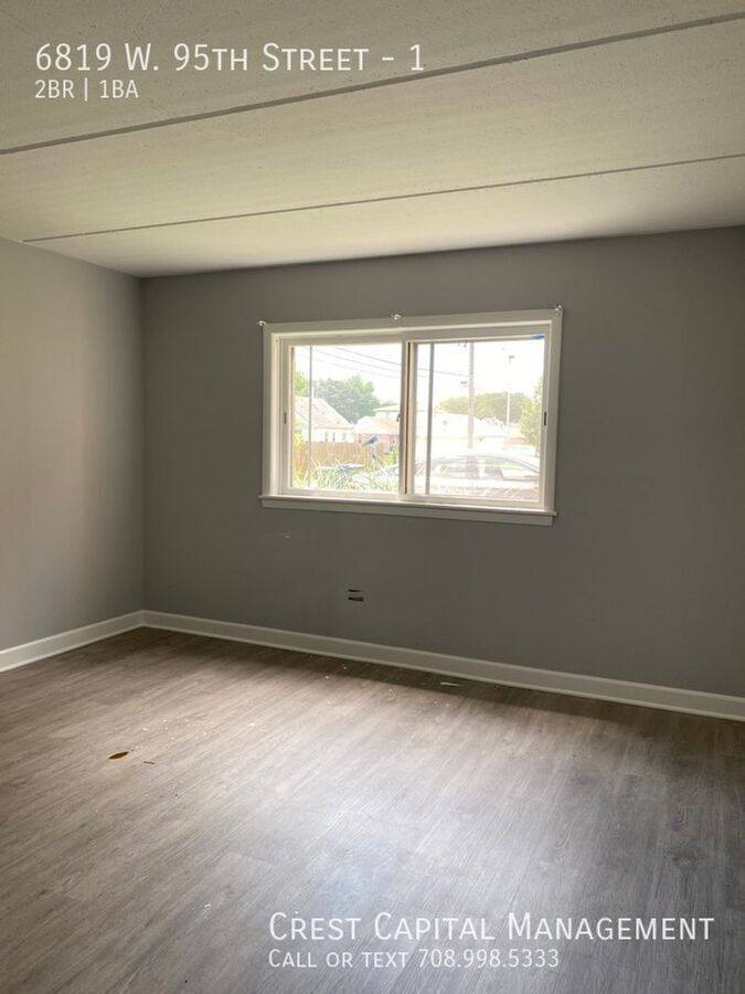 Apartment for rent at 6819 W 95th St #16, Oak Lawn, IL 60453