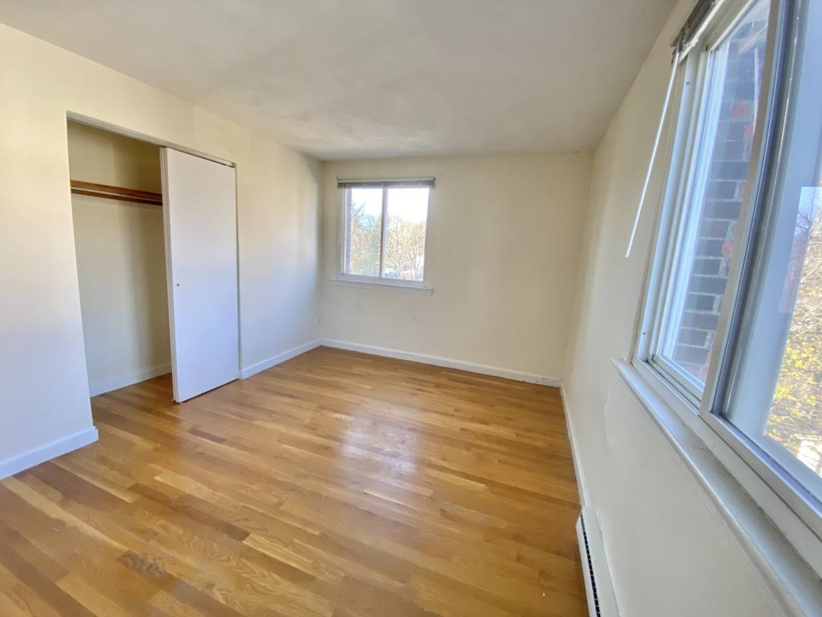 Apartment for rent at 1799 Centre St, West Roxbury, MA 02132