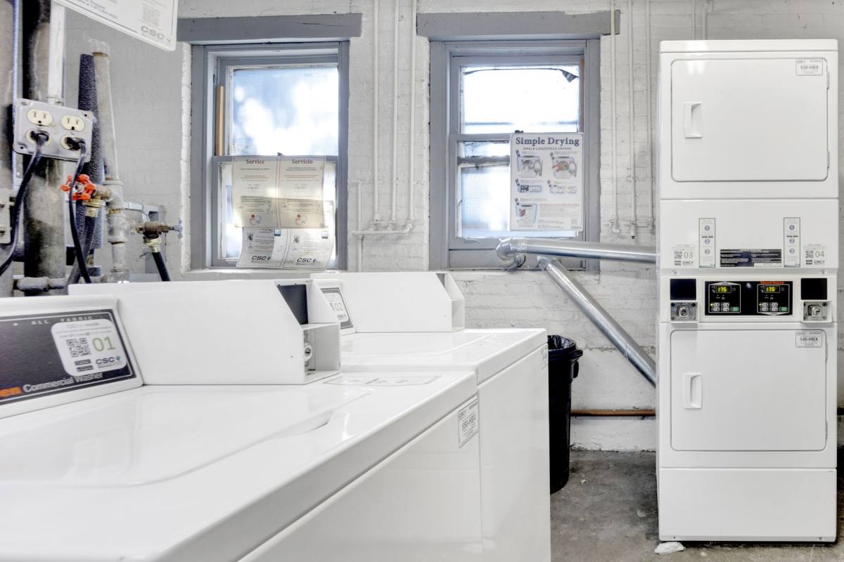 Apartment for rent at 5073 N Wolcott Ave, Chicago, IL 60640
