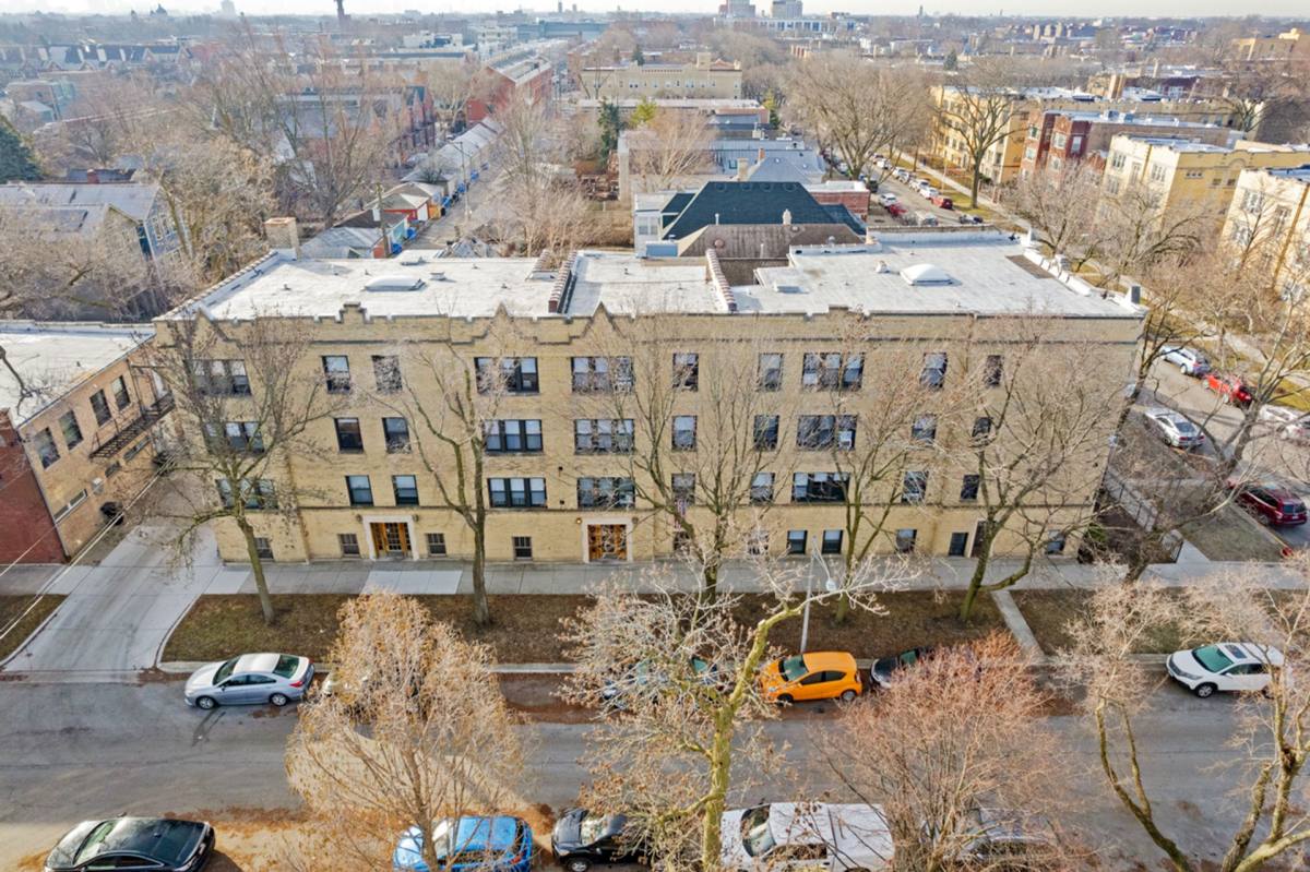 Apartment for rent at 5073 N Wolcott Ave, Chicago, IL 60640