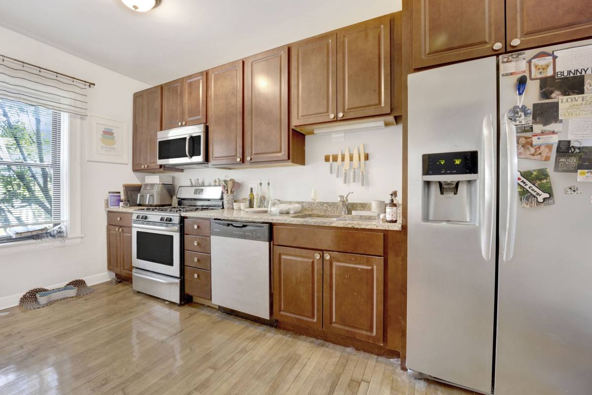 Apartment for rent at 5073 N Wolcott Ave, Chicago, IL 60640