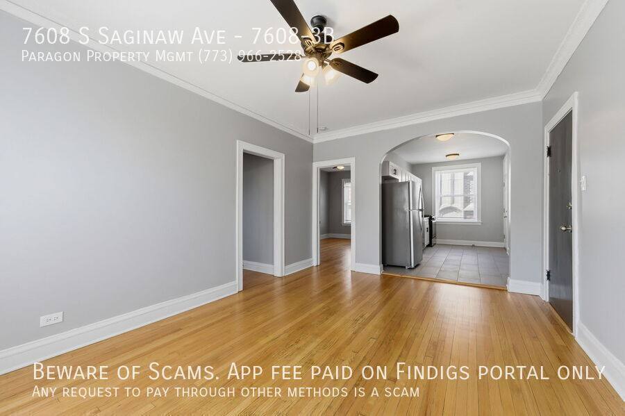 Apartment for rent at 7608 S Saginaw Ave #3B, Chicago, IL 60649