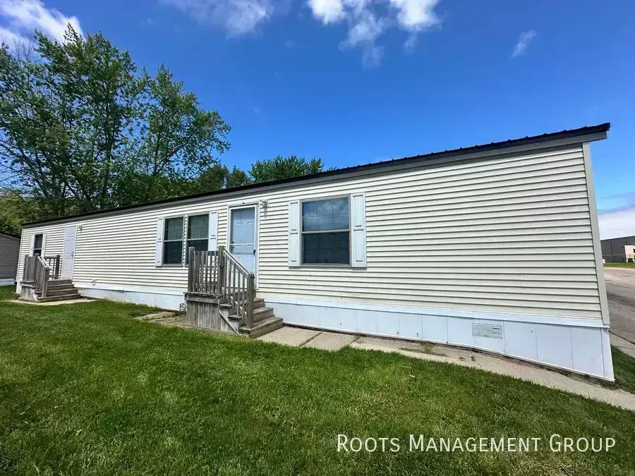 Apartment for rent at 2088 E Empire Rd #160, Benton Harbor, MI 49022