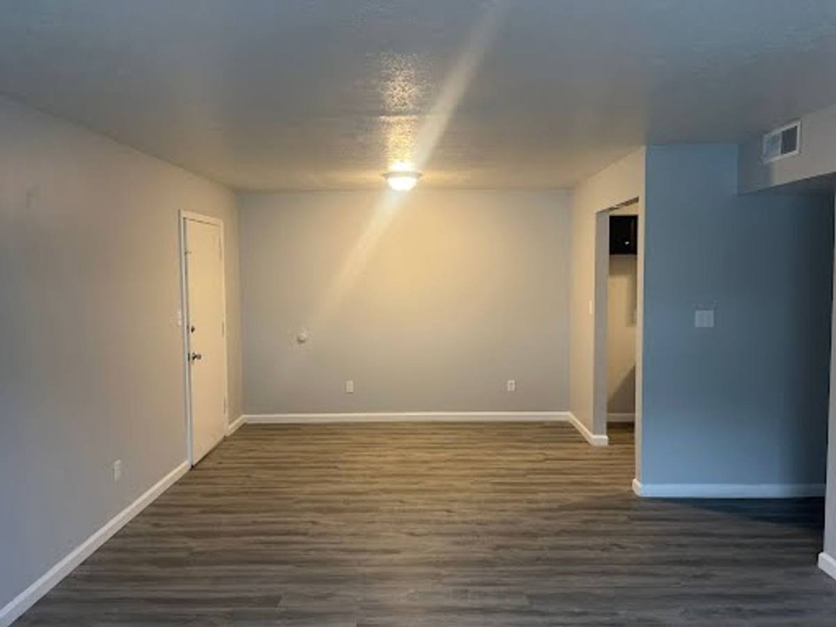 Apartment for rent at 100 Pear Orchard Estates Dr, Elizabethtown, KY 42701