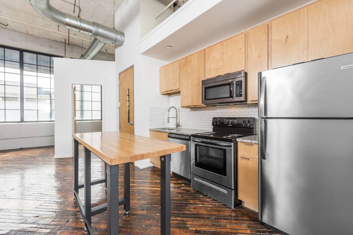 Apartment for rent at 1035 Sanders St, Indianapolis, IN 46203
