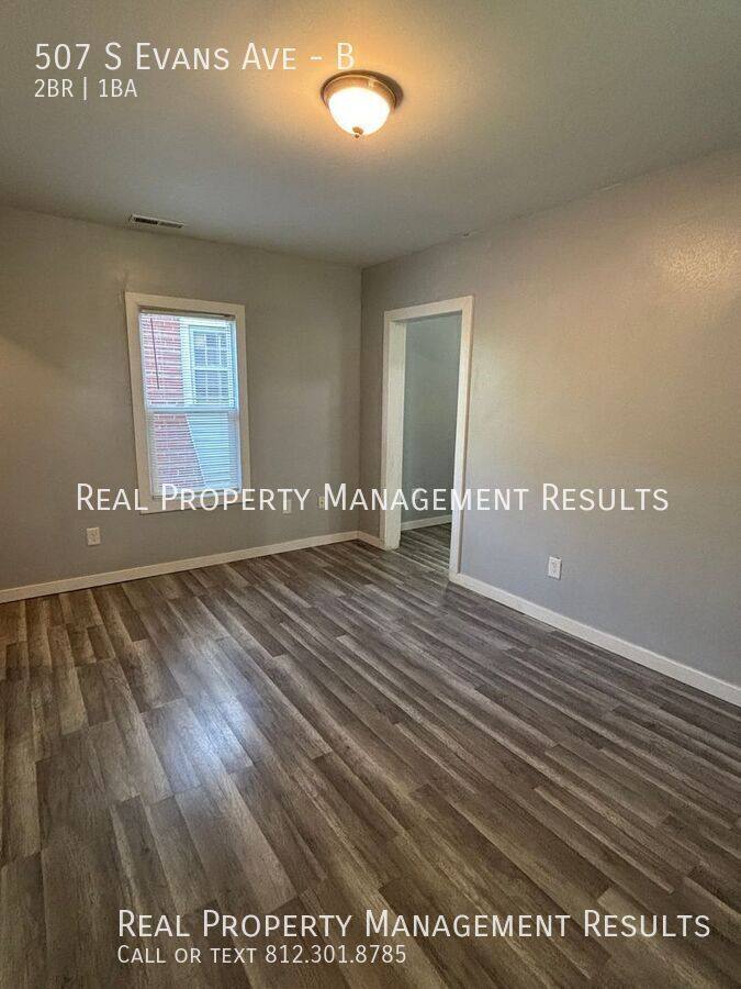 Apartment for rent at 507 S Evans Ave #B, Evansville, IN 47713